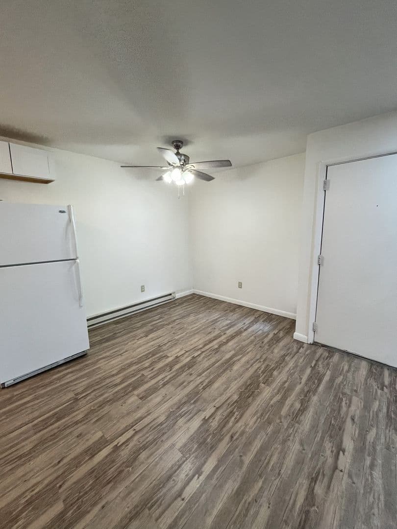 Ithaca Apartment: 87 Uptown Rd