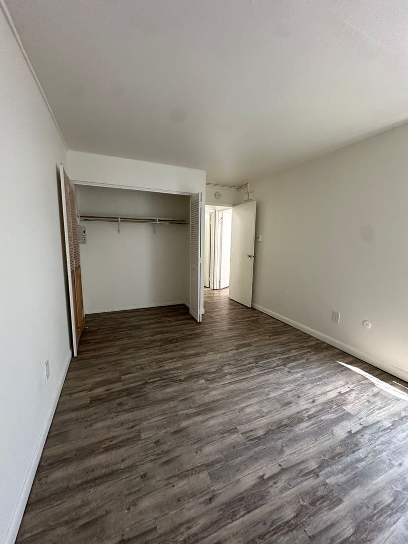 Ithaca Apartment: 87 Uptown Rd