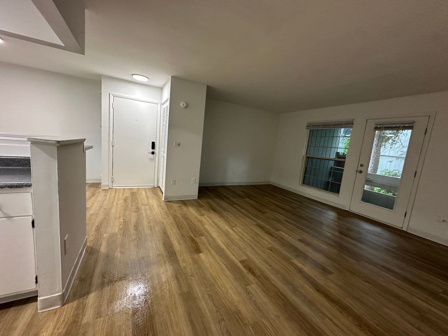 Ithaca Apartment: 87 Uptown Rd
