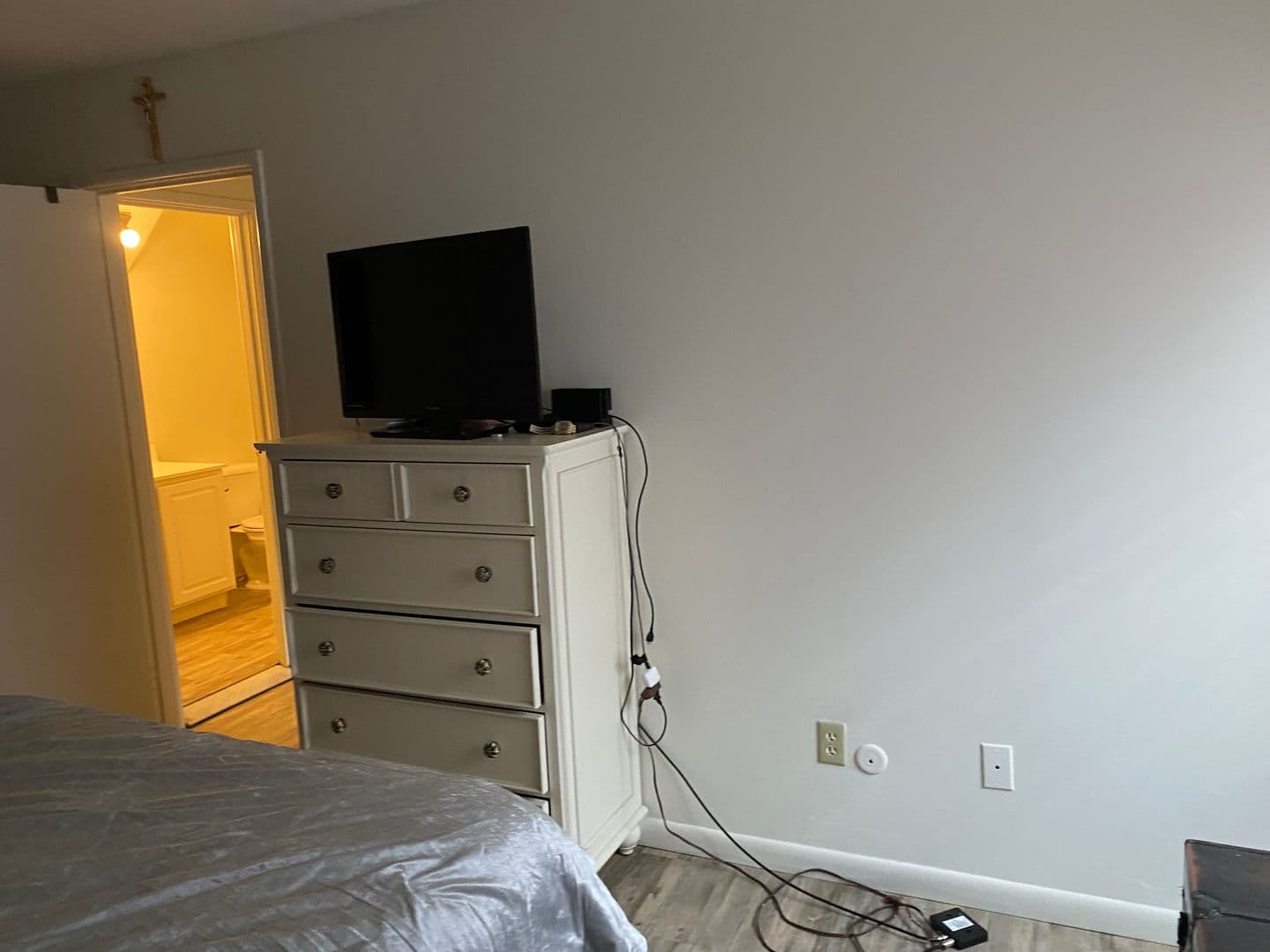 Ithaca Apartment: 87 Uptown Rd