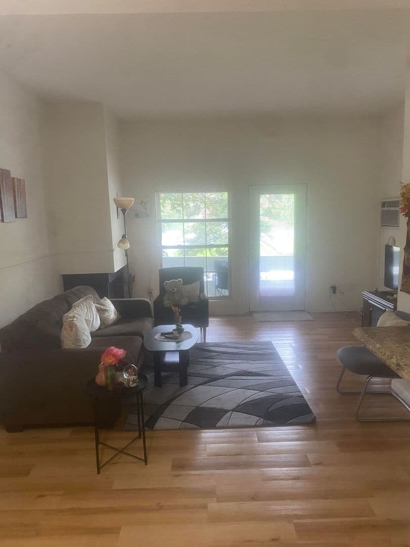 Ithaca Apartment: 87 Uptown Rd