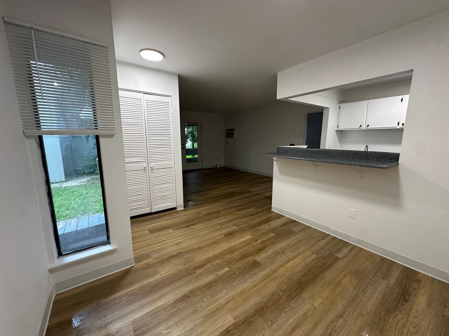 Ithaca Apartment: 87 Uptown Rd