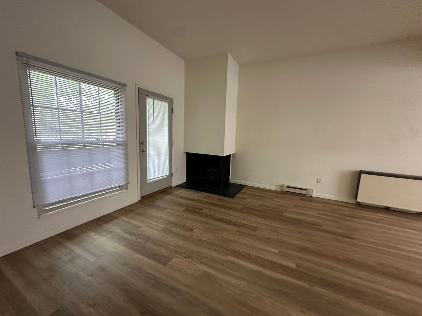 Ithaca Apartment: 87 Uptown Rd