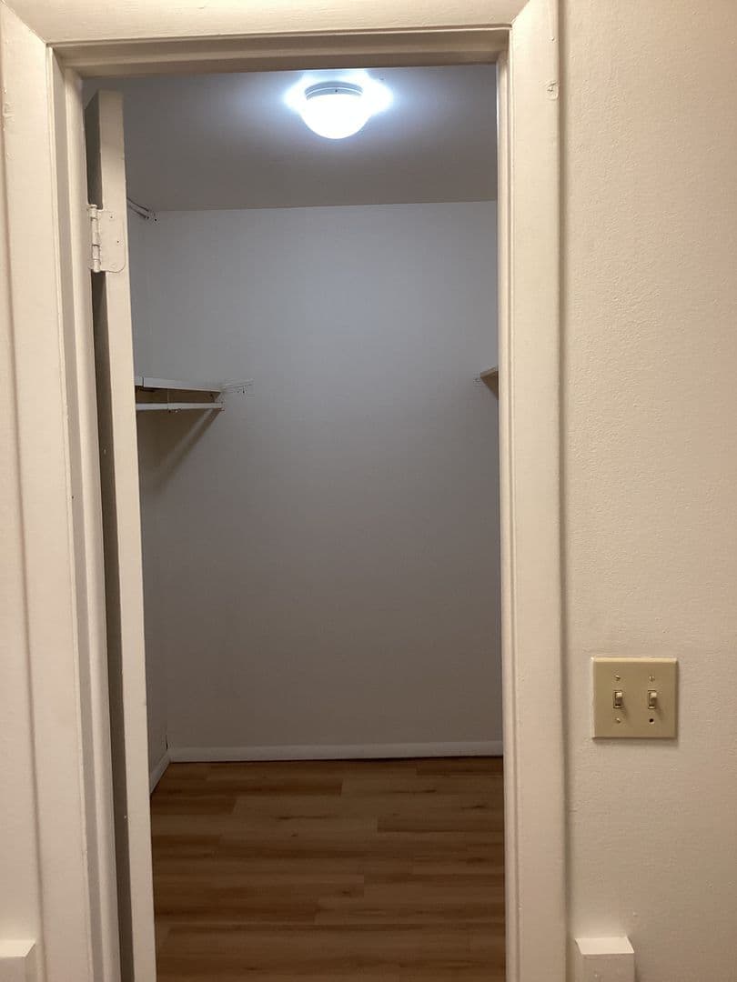 Ithaca Apartment: 87 Uptown Rd