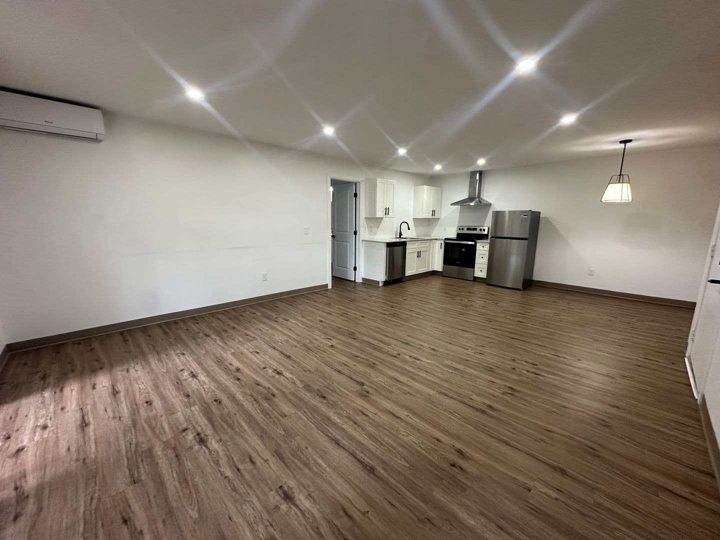 Ithaca Apartment: 87 Uptown Rd