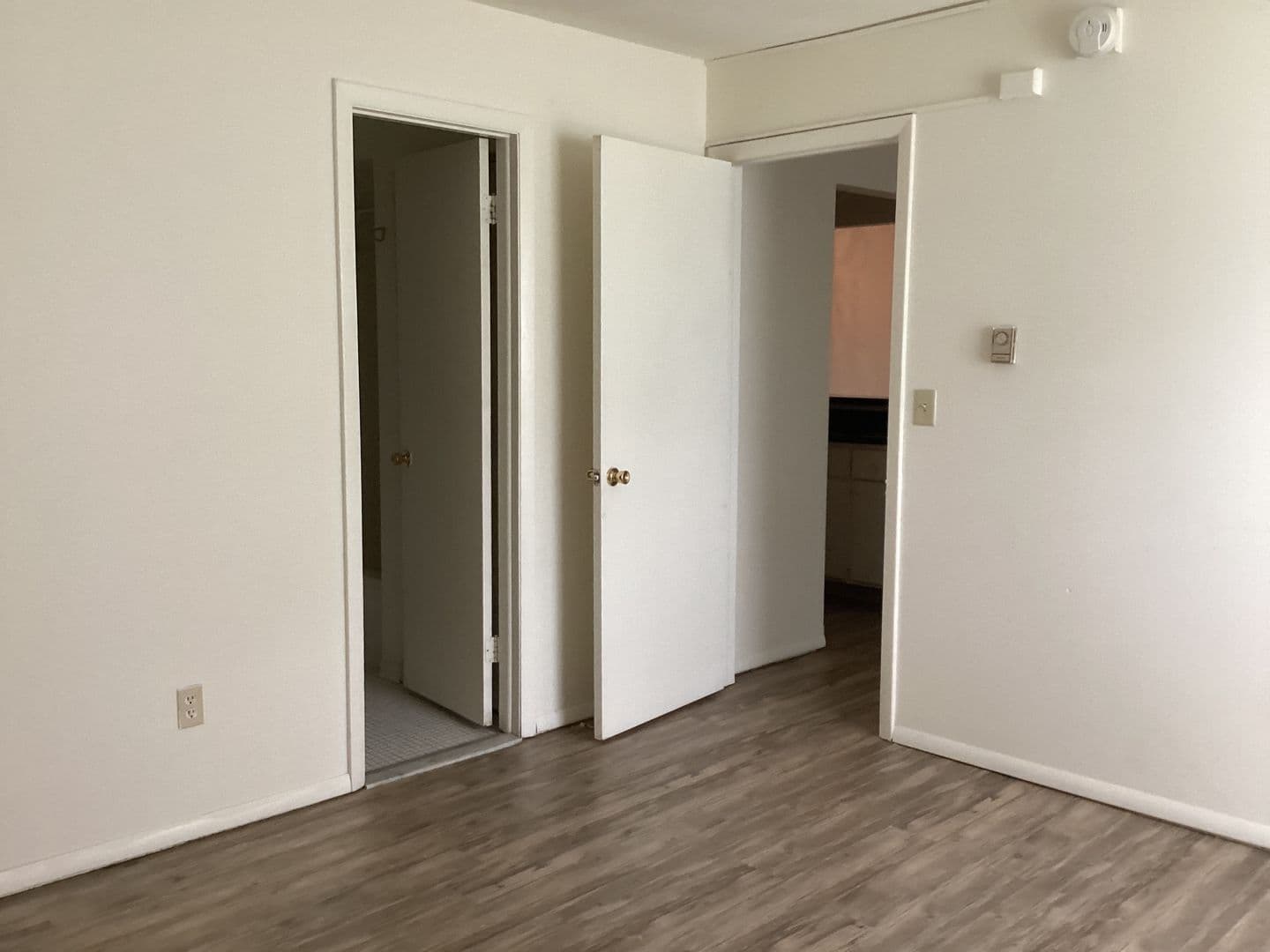 Ithaca Apartment: 87 Uptown Rd