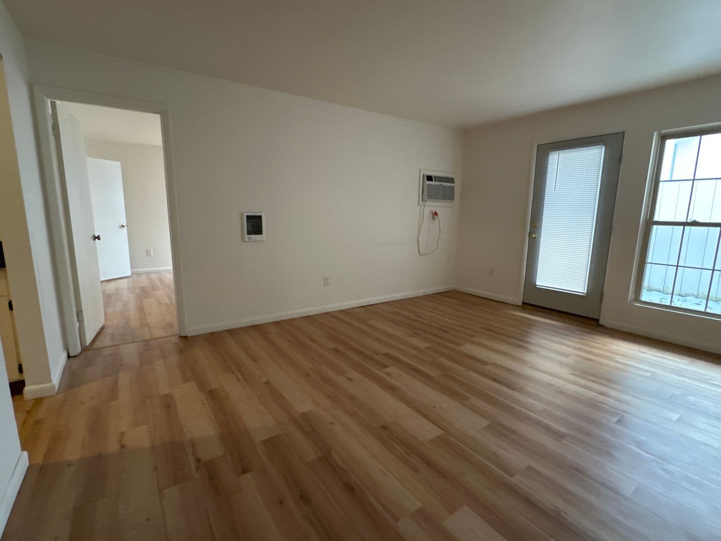 Ithaca Apartment: 87 Uptown Rd