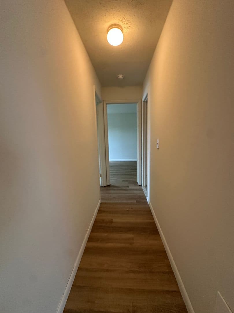 Ithaca Apartment: 87 Uptown Rd