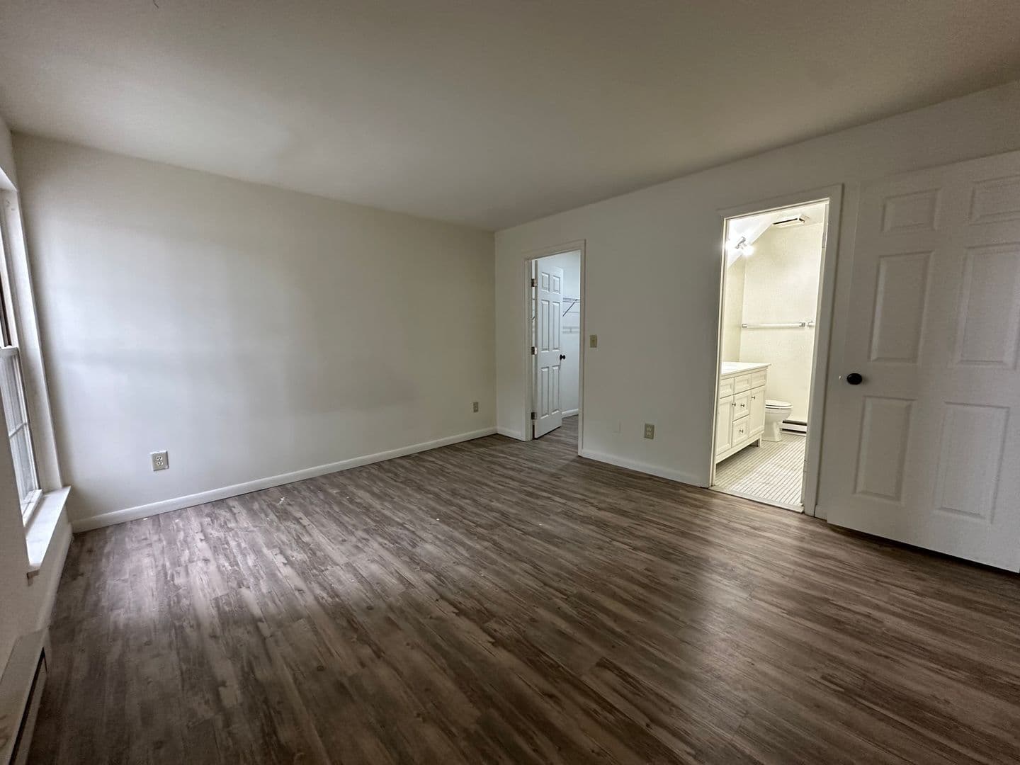 Ithaca Apartment: 87 Uptown Rd