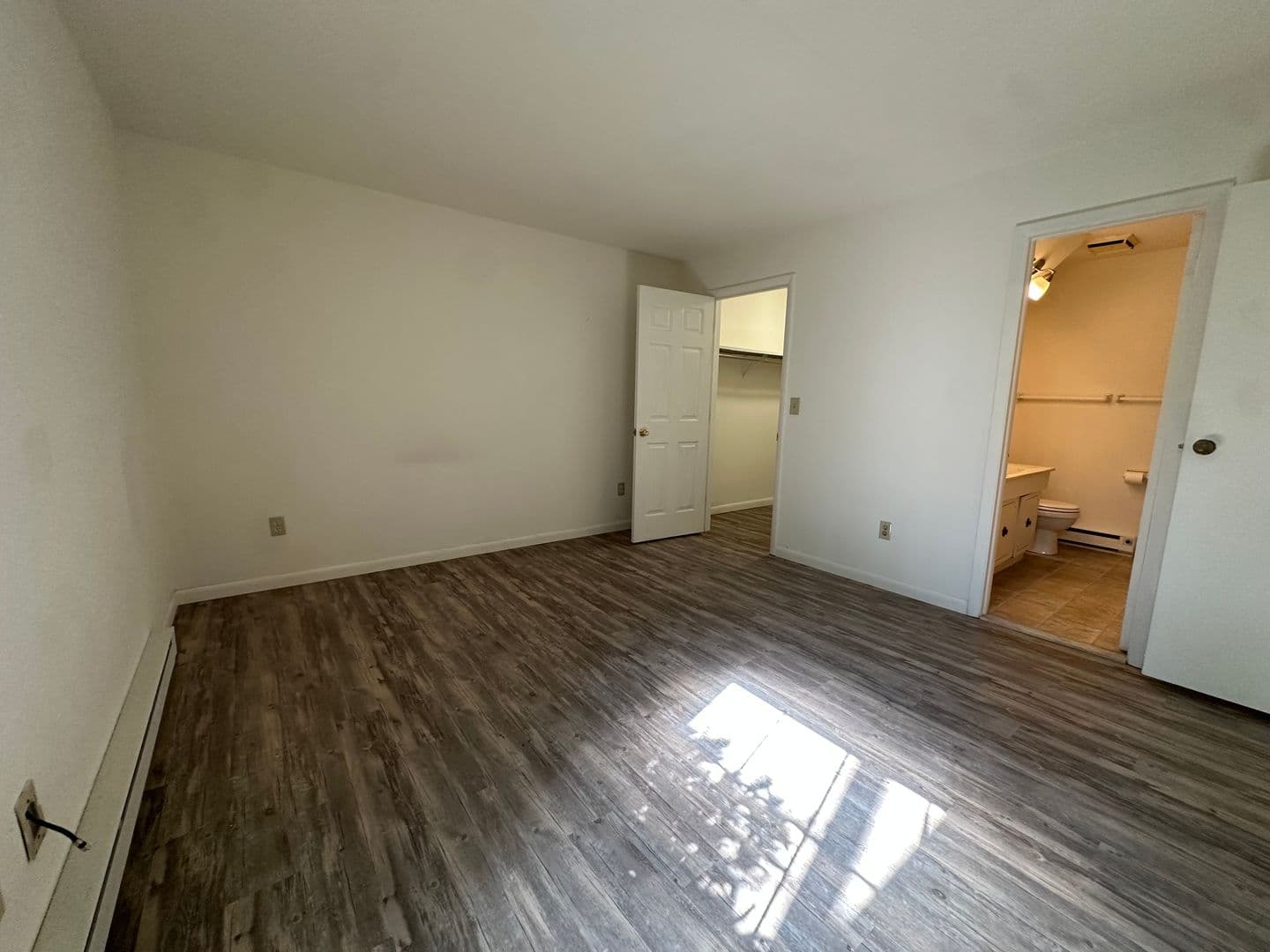 Ithaca Apartment: 87 Uptown Rd