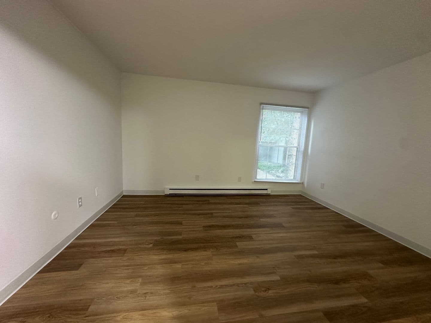 Ithaca Apartment: 87 Uptown Rd