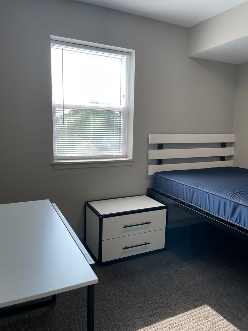 Ithaca Apartment: 126 College Ave