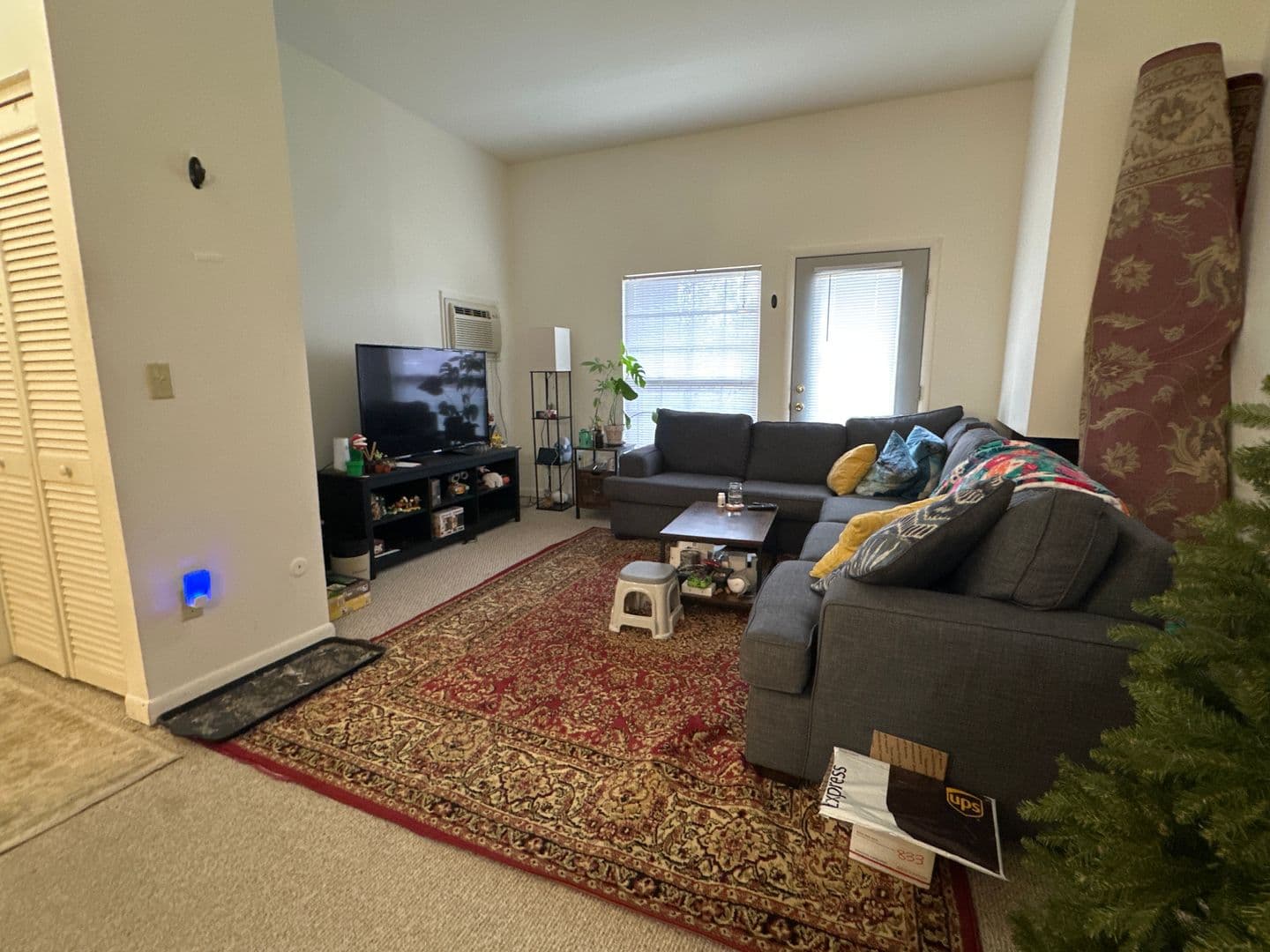 Ithaca Apartment: 87 Uptown Rd