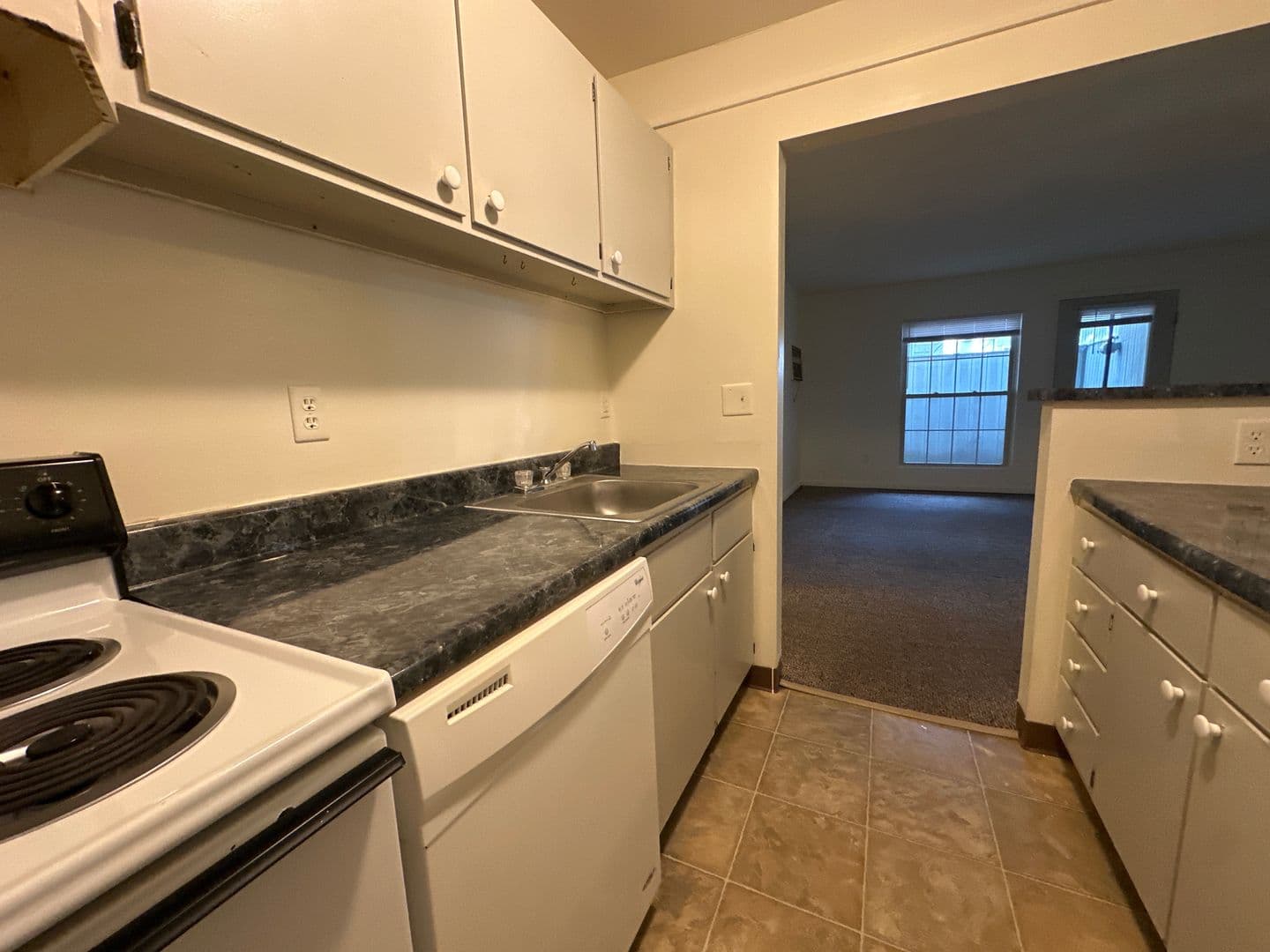 Ithaca Apartment: 87 Uptown Rd