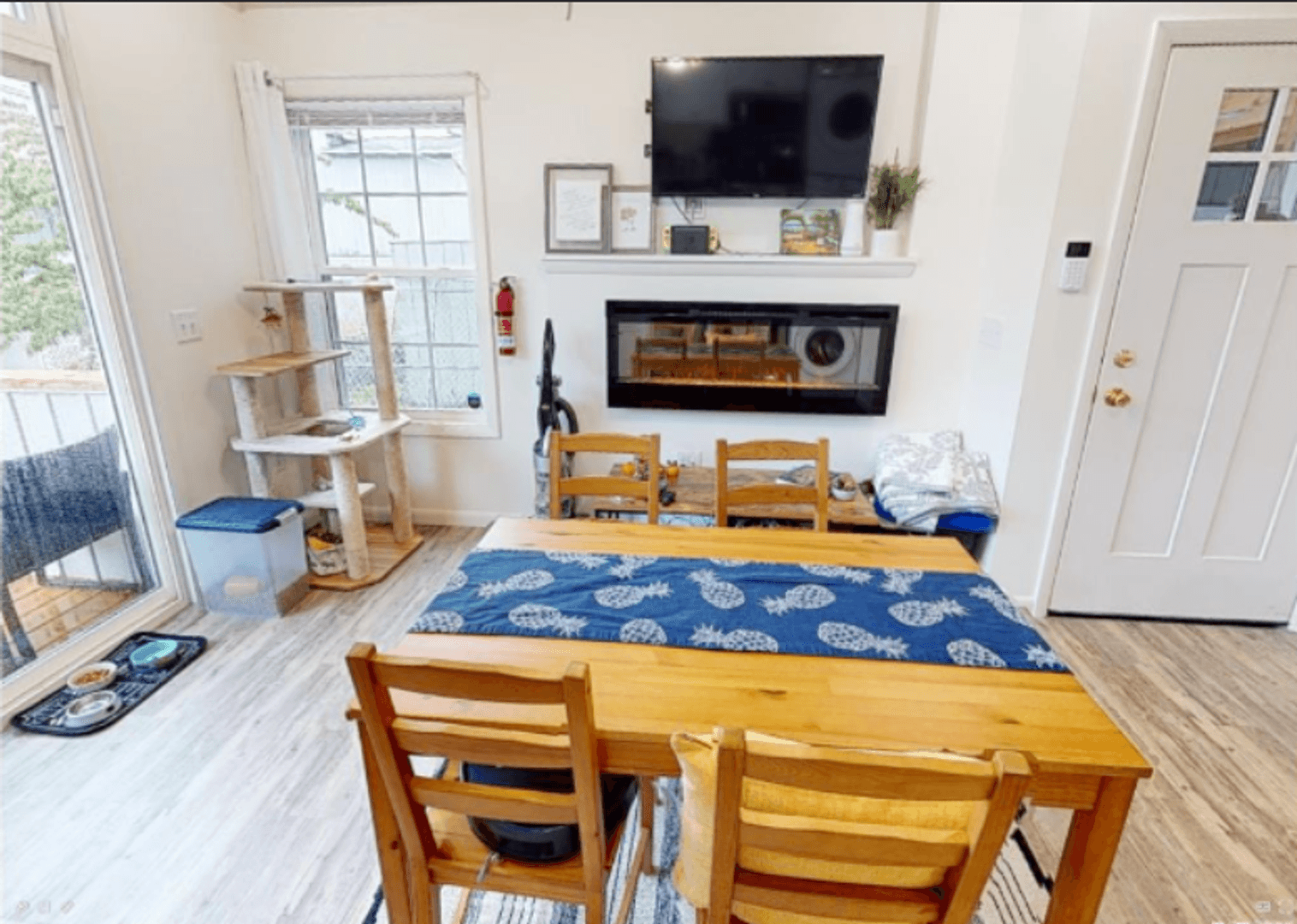 Ithaca Apartment: 87 Uptown Rd