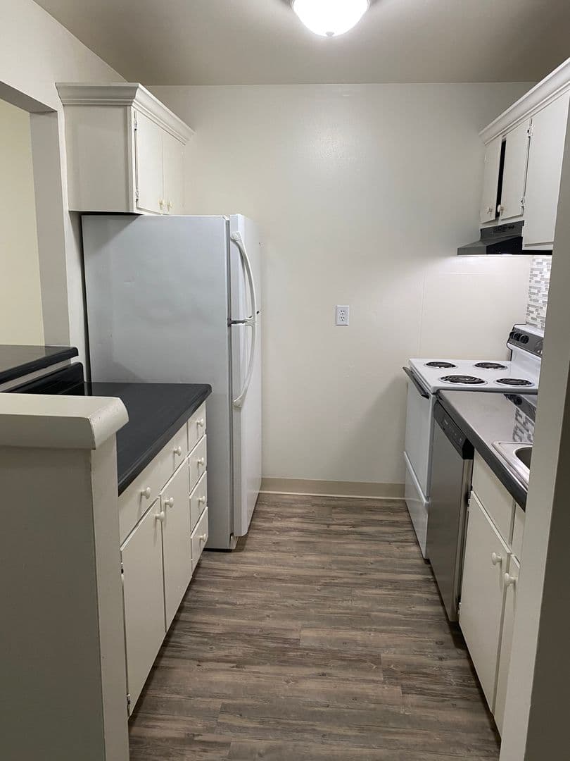 Ithaca Apartment: 87 Uptown Rd