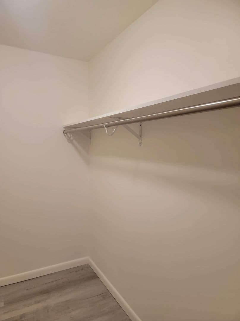 Ithaca Apartment: 87 Uptown Rd