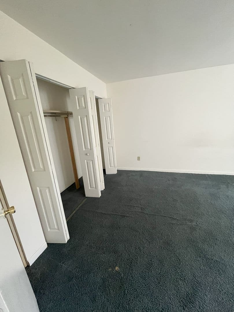 Ithaca Apartment: 87 Uptown Rd