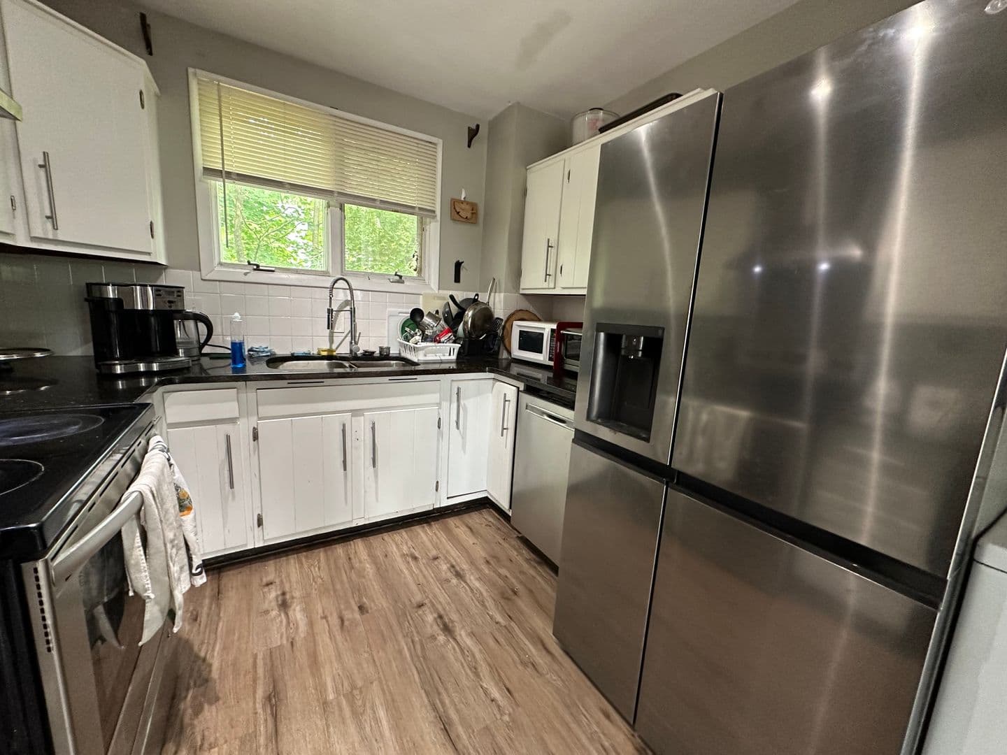 Ithaca Apartment: 702 Hudson St
