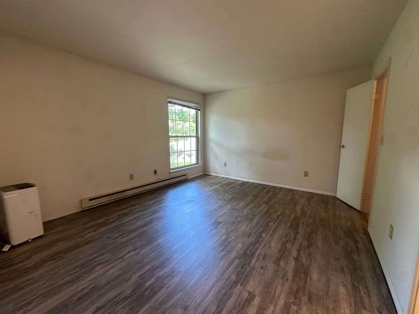 Ithaca Apartment: 87 Uptown Rd