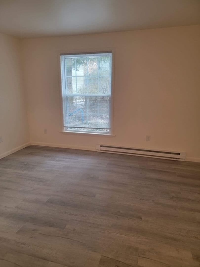 Ithaca Apartment: 87 Uptown Rd