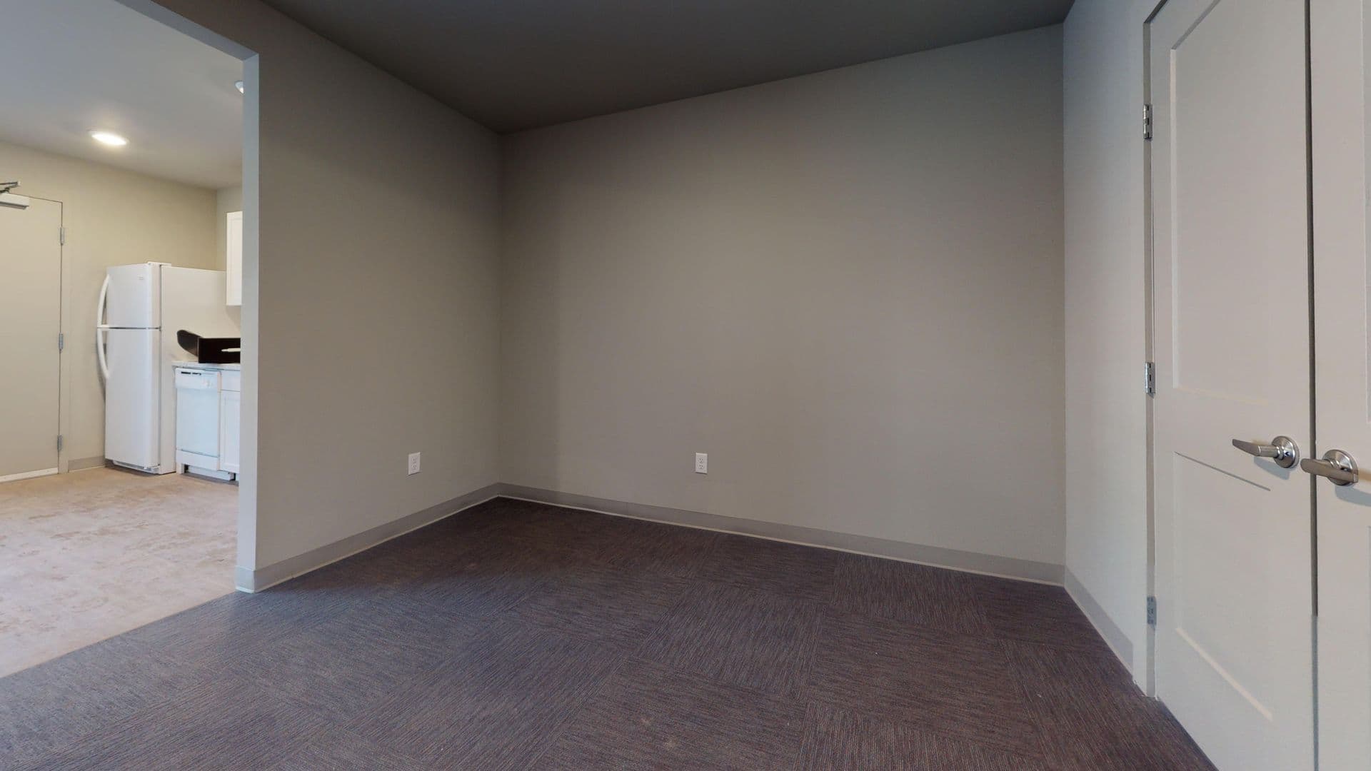 Ithaca Apartment: 327 West Seneca Street