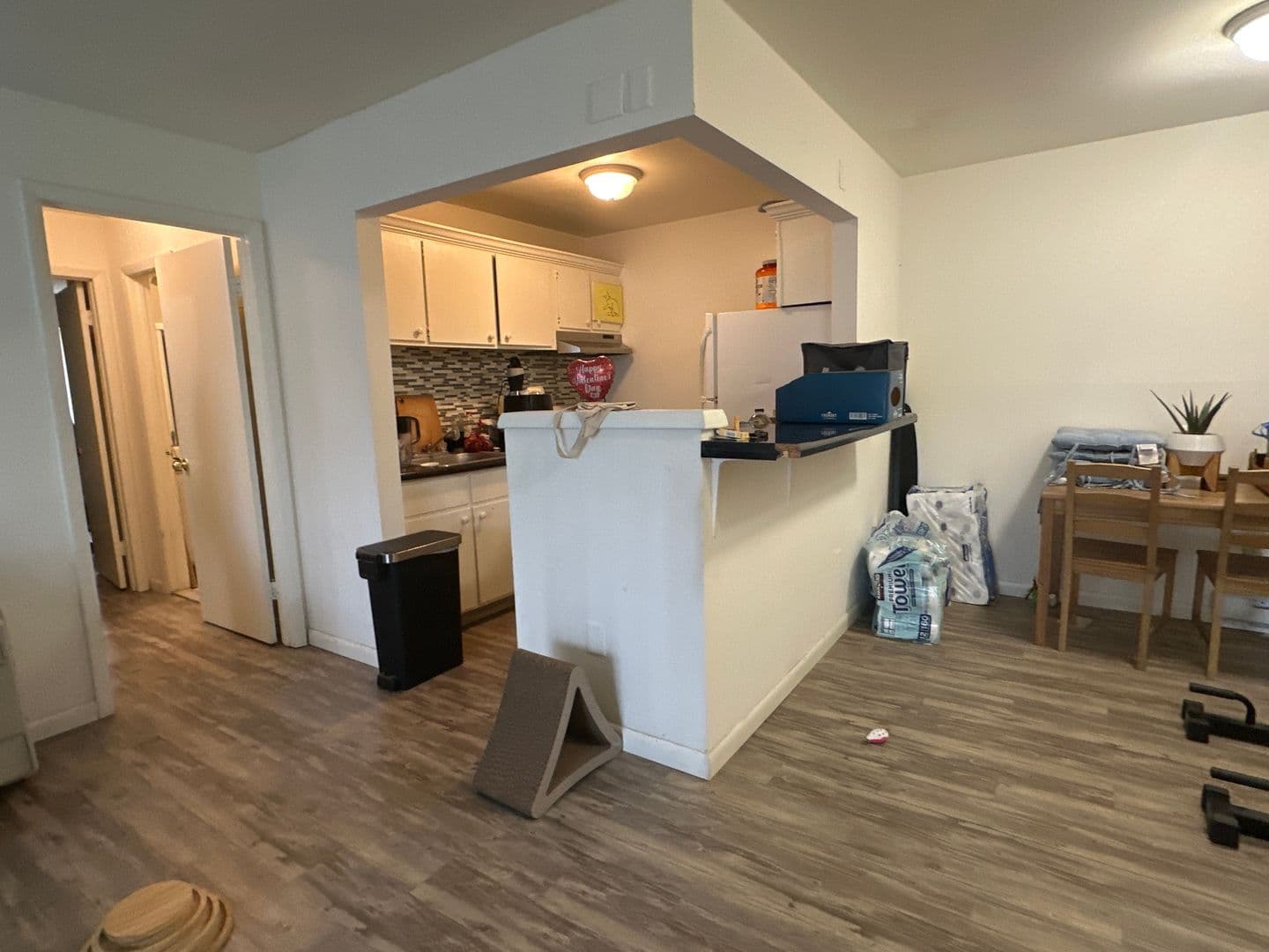 Ithaca Apartment: 87 Uptown Rd