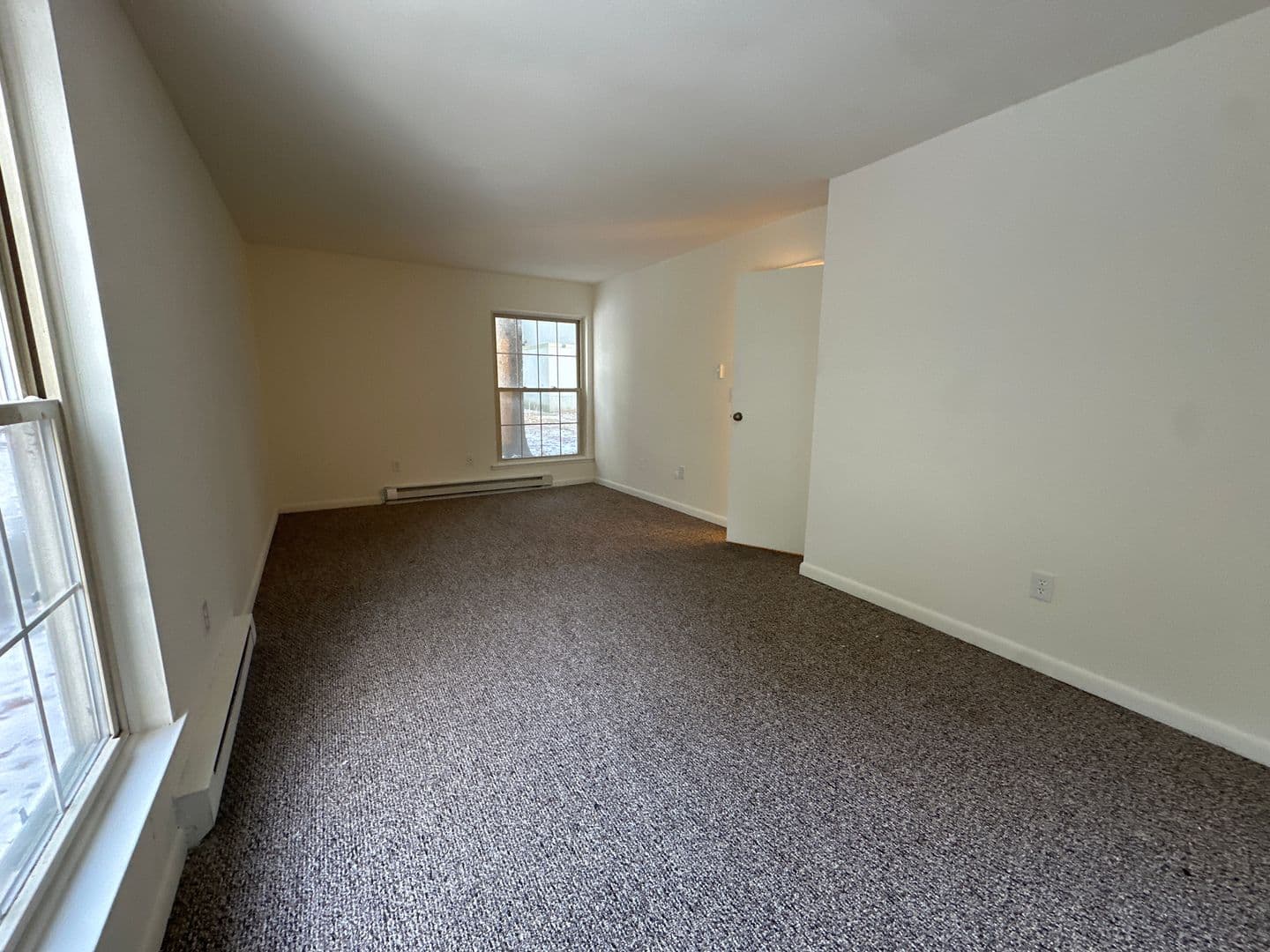 Ithaca Apartment: 87 Uptown Rd