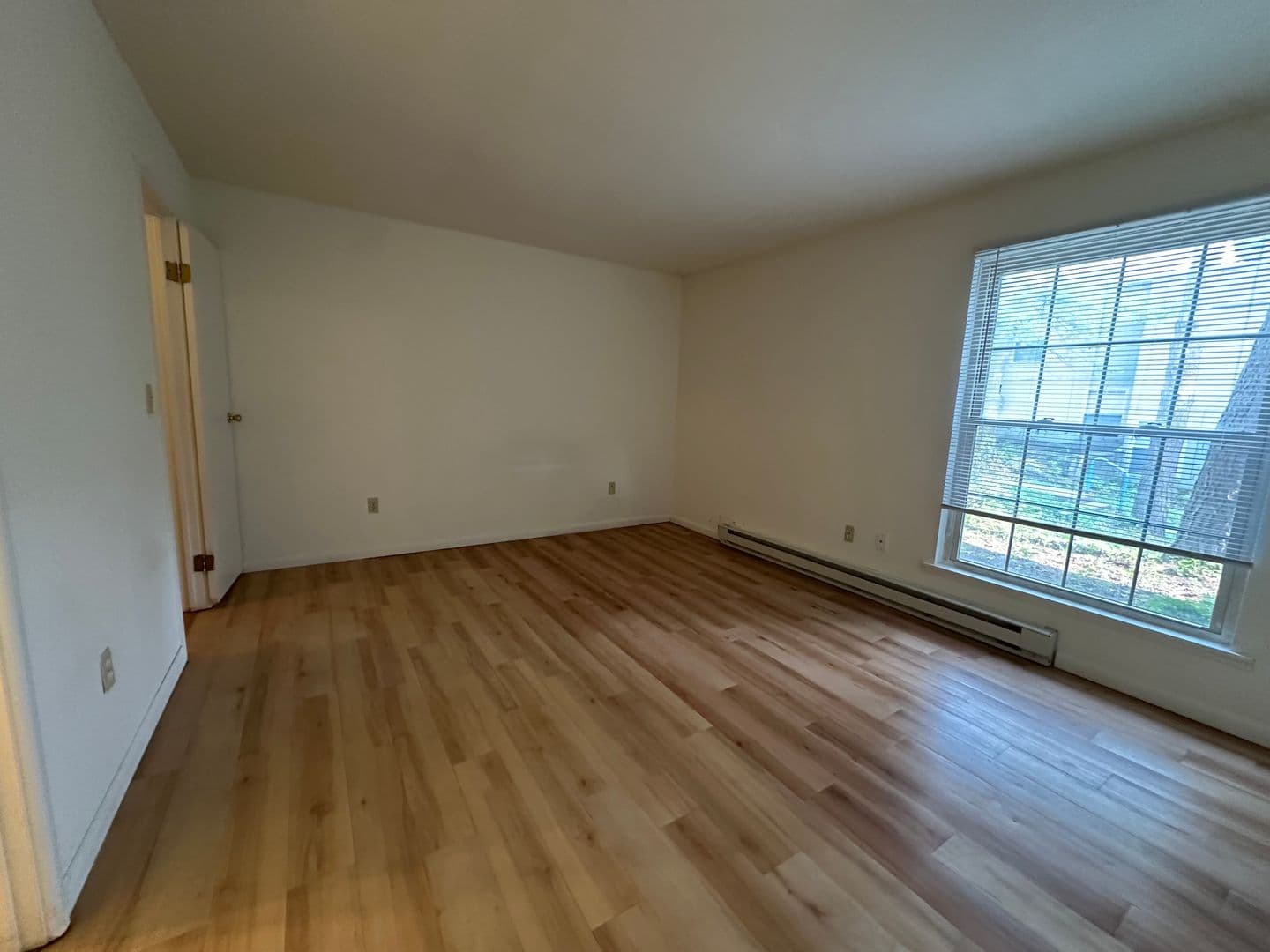 Ithaca Apartment: 87 Uptown Rd