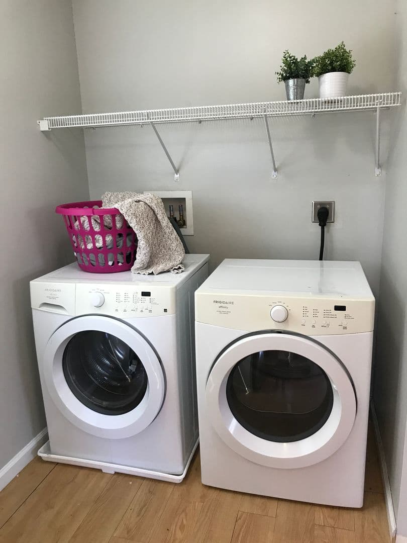 Ithaca Apartment: 648 Hudson St