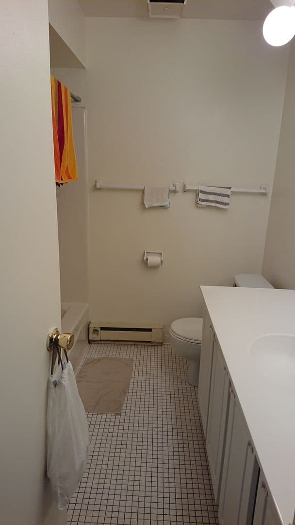 Ithaca Apartment: 87 Uptown Rd