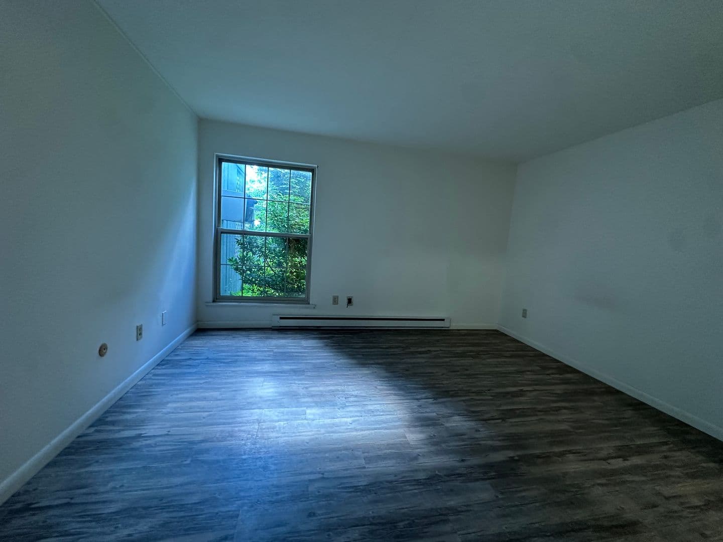 Ithaca Apartment: 87 Uptown Rd
