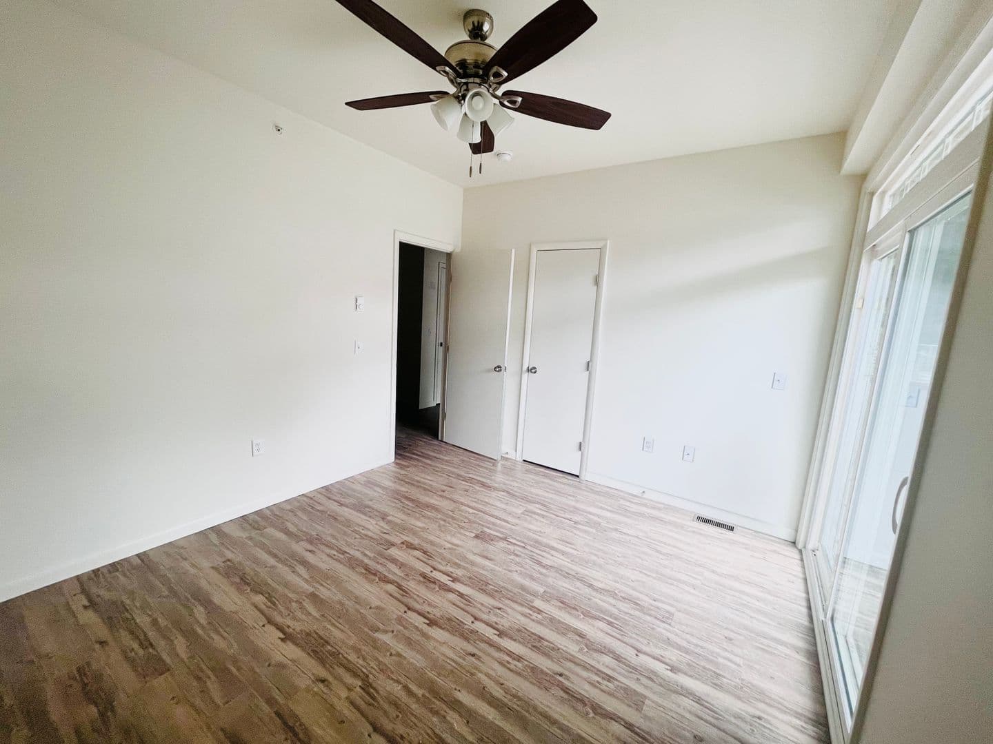 Ithaca Apartment: 87 Uptown Rd