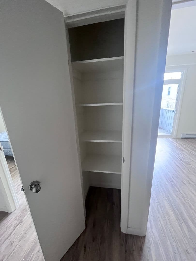 Ithaca Apartment: 87 Uptown Rd