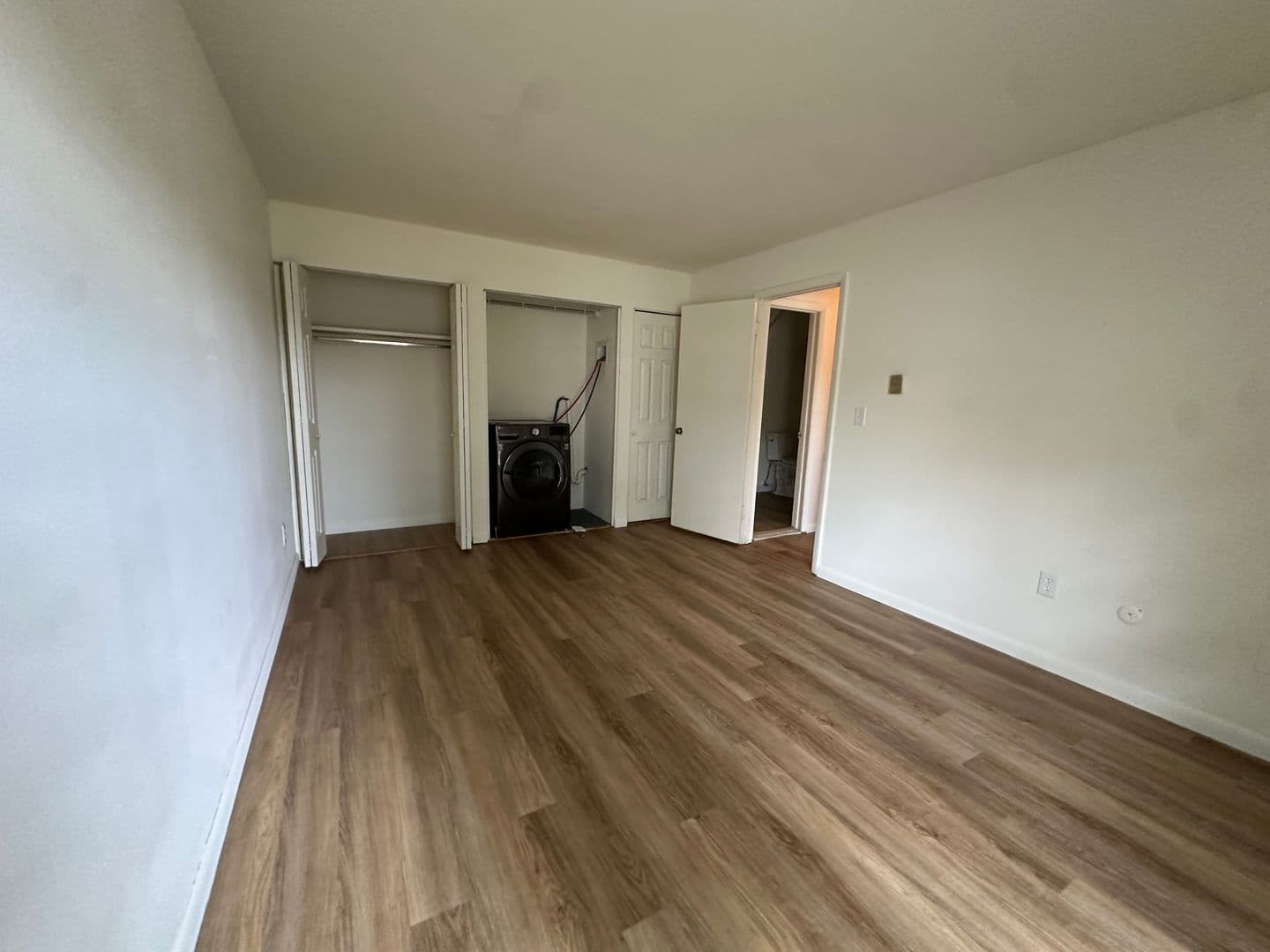 Ithaca Apartment: 87 Uptown Rd