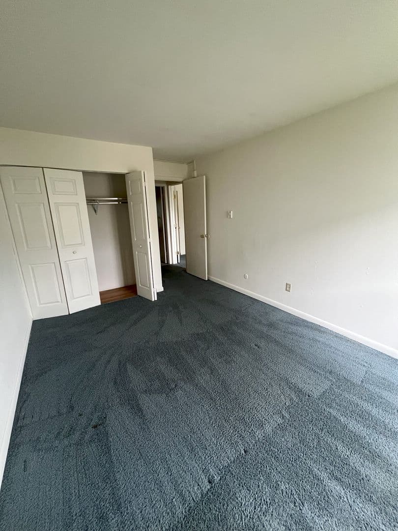 Ithaca Apartment: 87 Uptown Rd