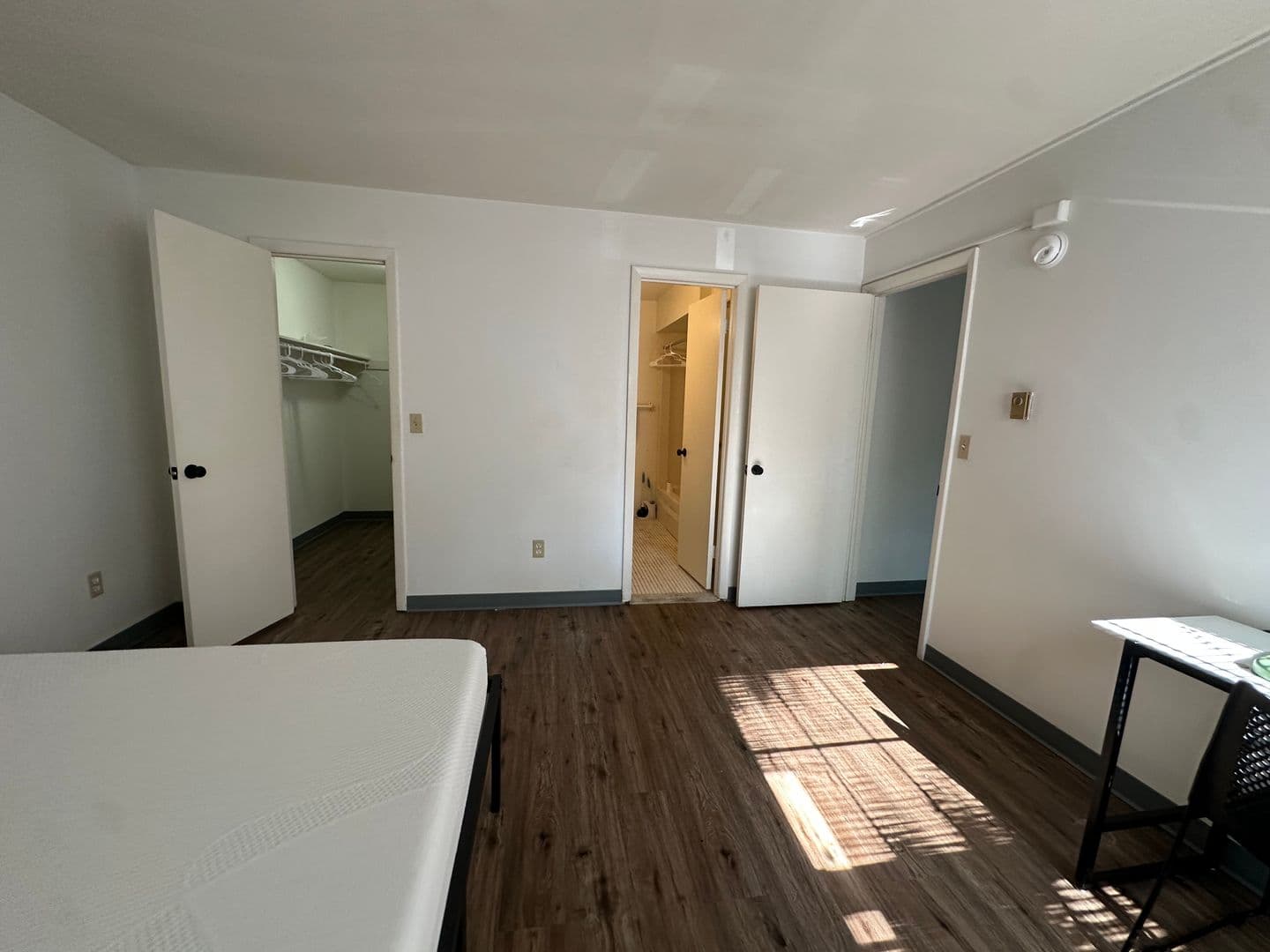 Ithaca Apartment: 87 Uptown Rd