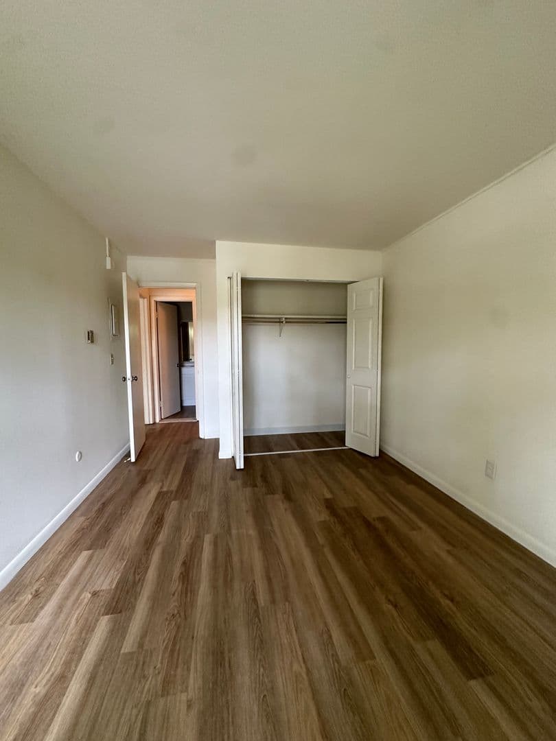 Ithaca Apartment: 87 Uptown Rd