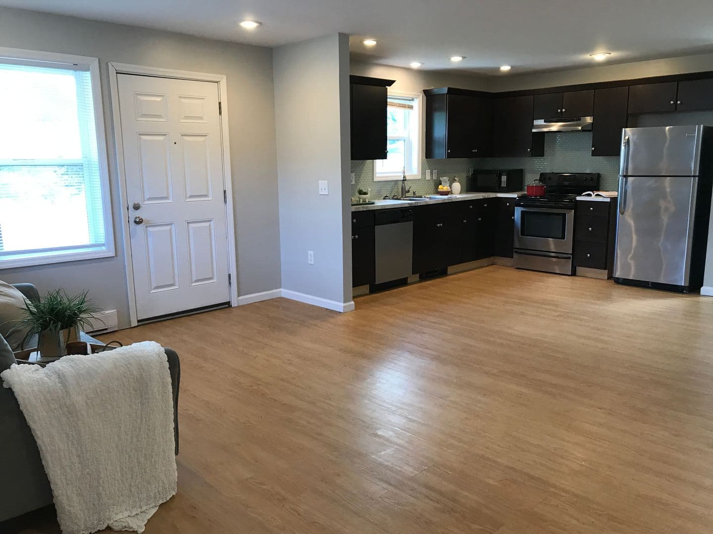 Ithaca Apartment: 648 Hudson St