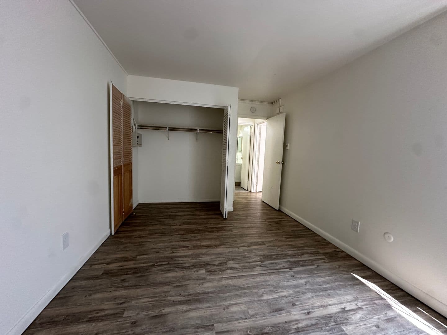 Ithaca Apartment: 87 Uptown Rd