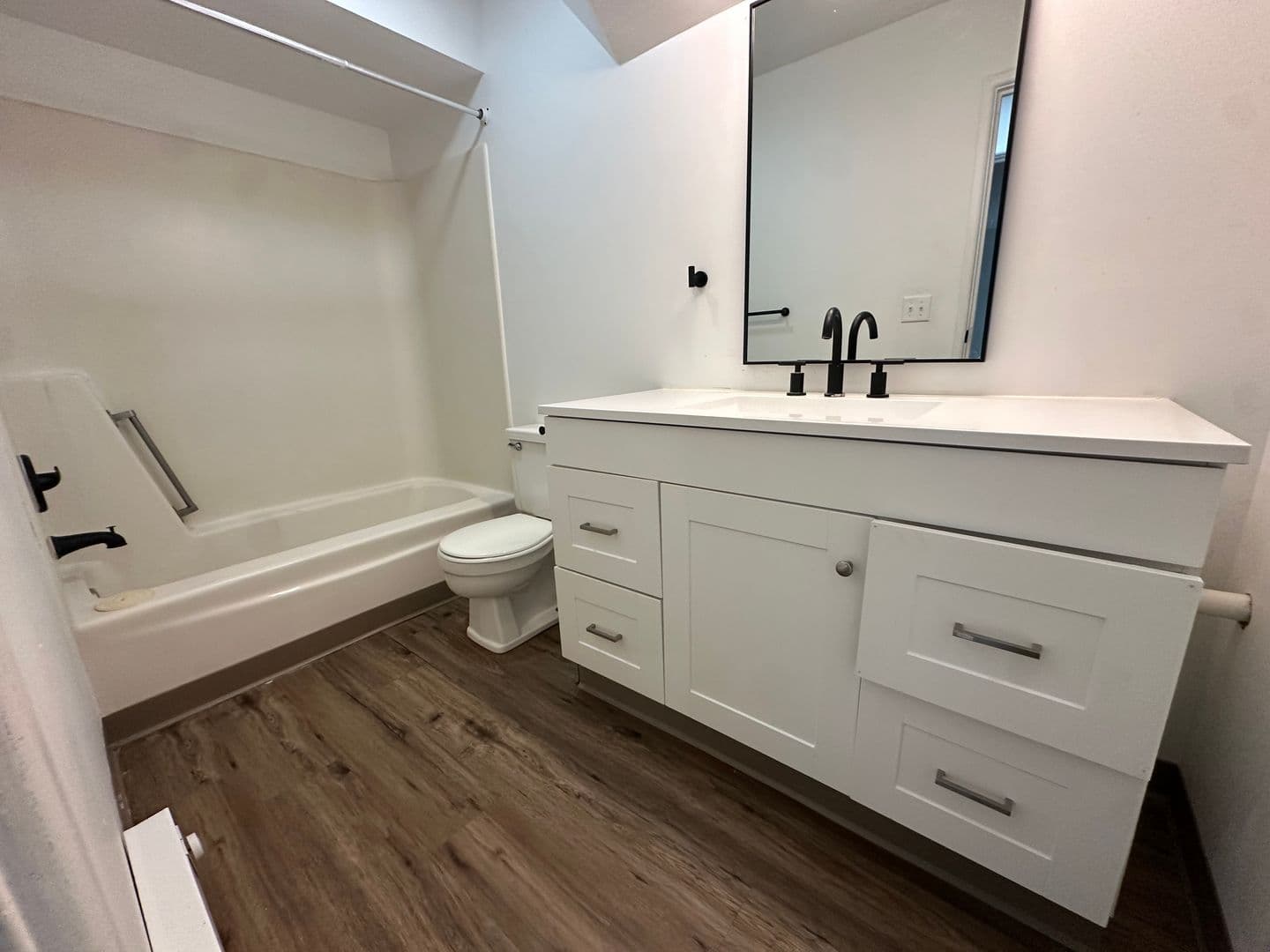 Ithaca Apartment: 87 Uptown Rd