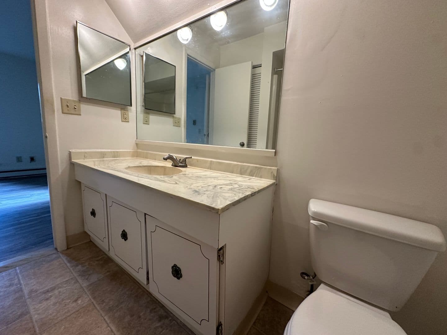 Ithaca Apartment: 87 Uptown Rd