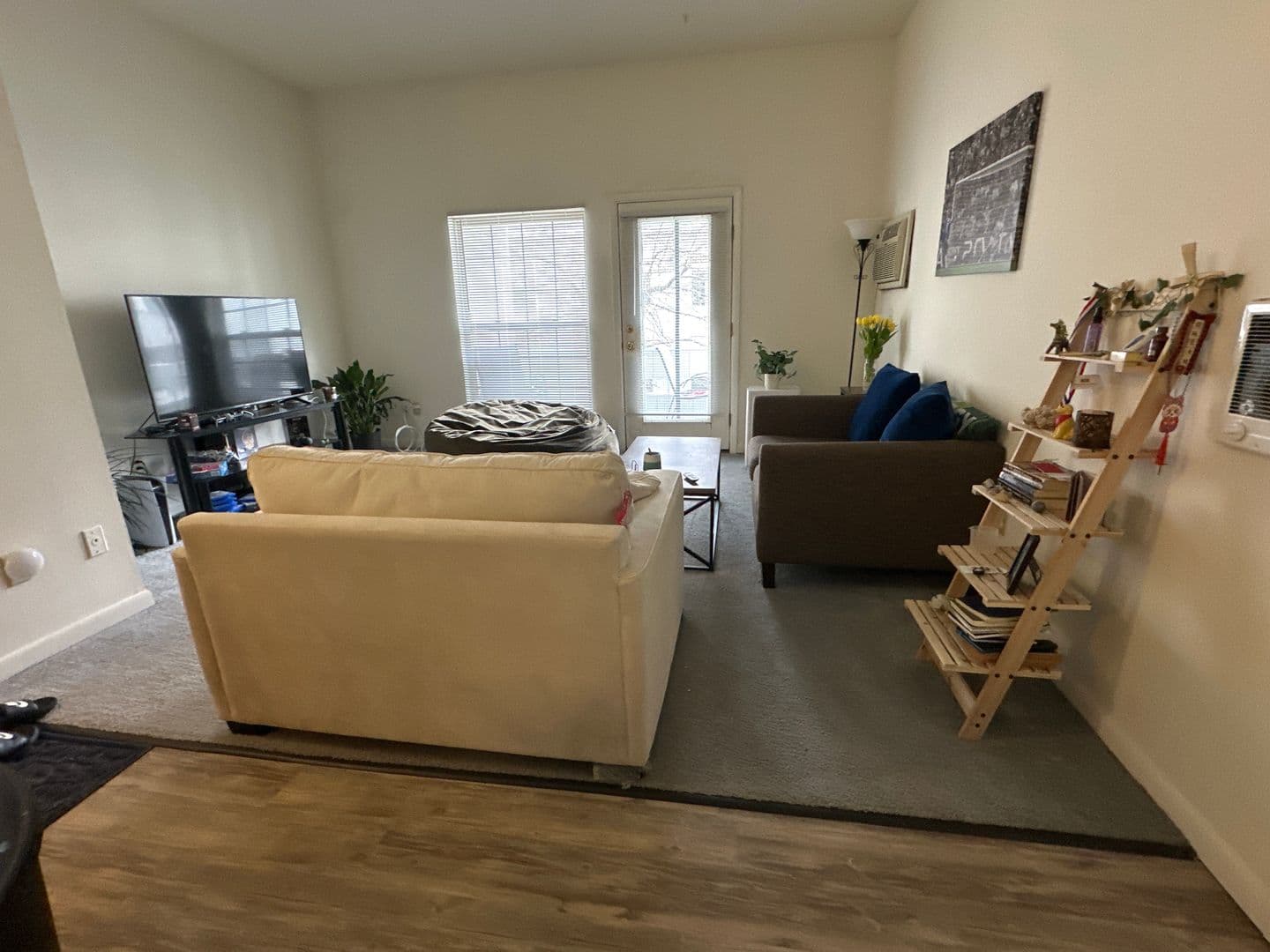 Ithaca Apartment: 87 Uptown Rd
