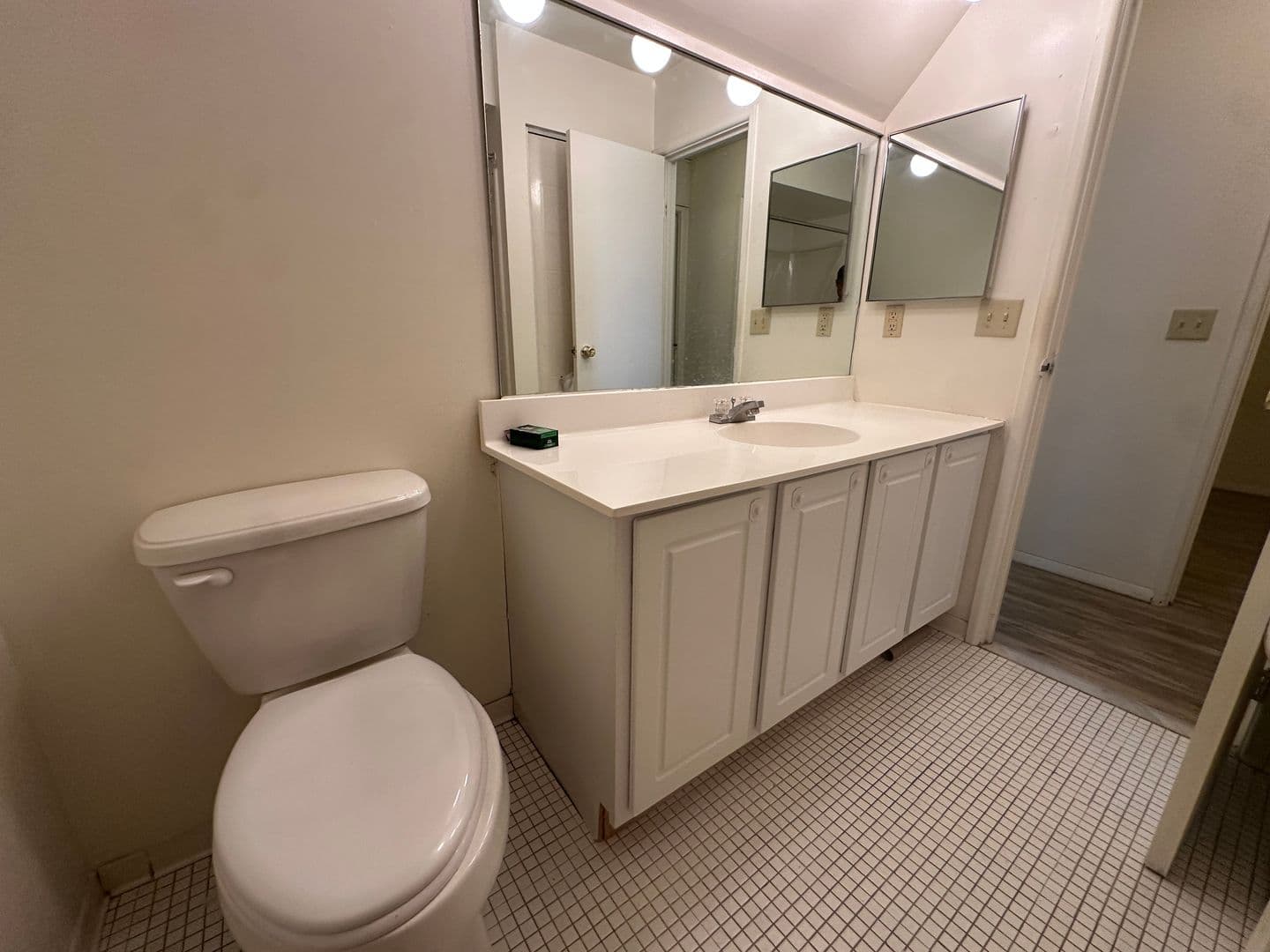 Ithaca Apartment: 87 Uptown Rd