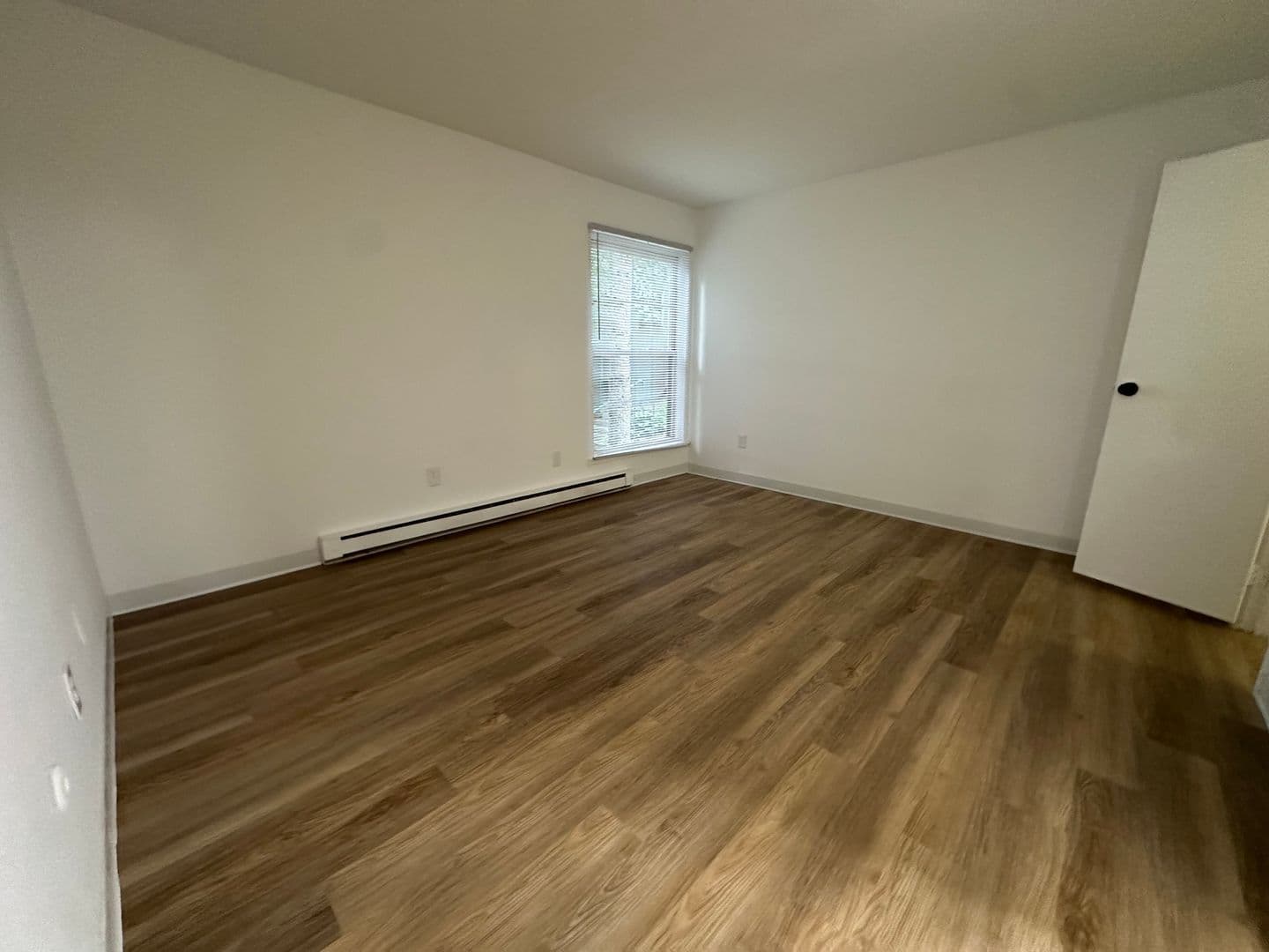 Ithaca Apartment: 87 Uptown Rd