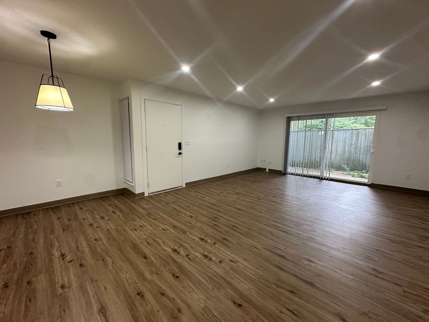 Ithaca Apartment: 87 Uptown Rd