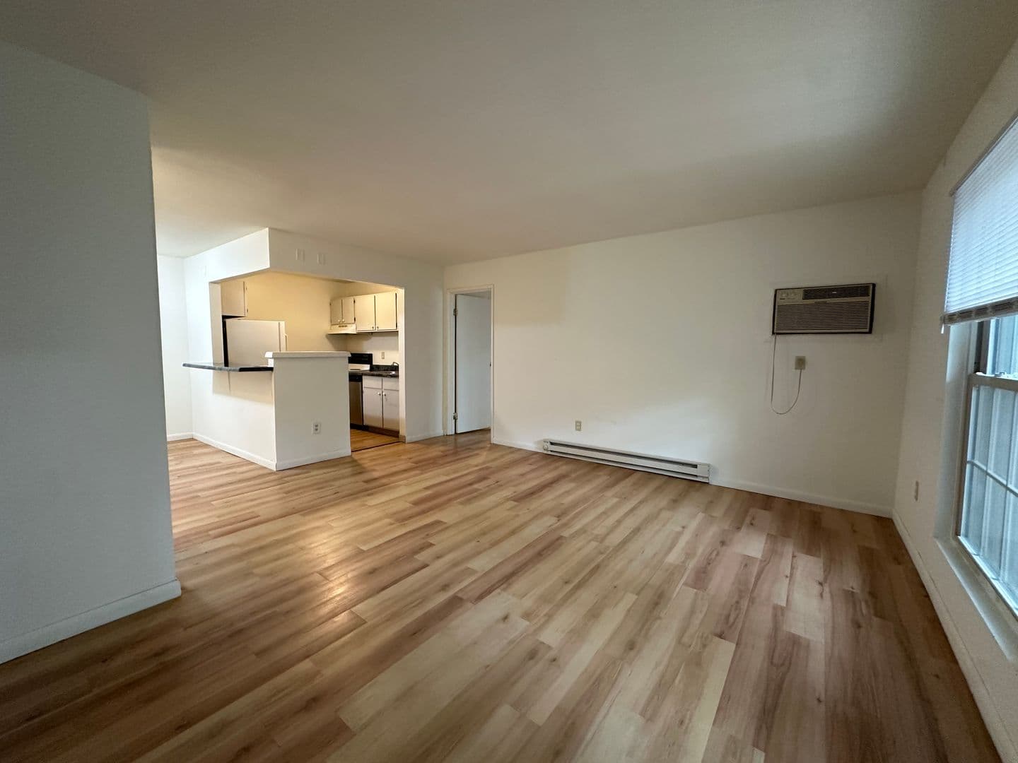Ithaca Apartment: 87 Uptown Rd