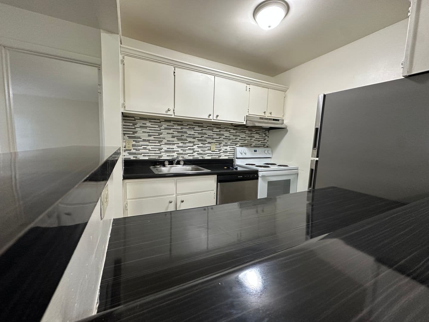 Ithaca Apartment: 87 Uptown Rd
