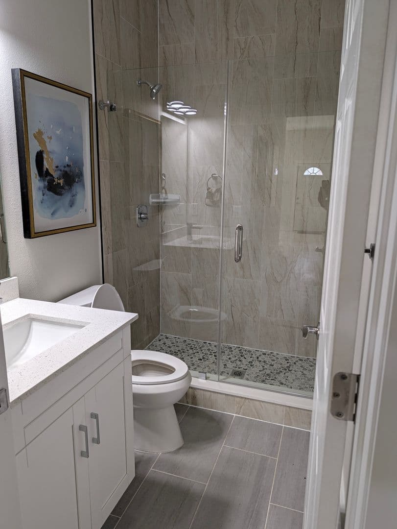 Tampa Apartment: 6925 E. 21st Ave