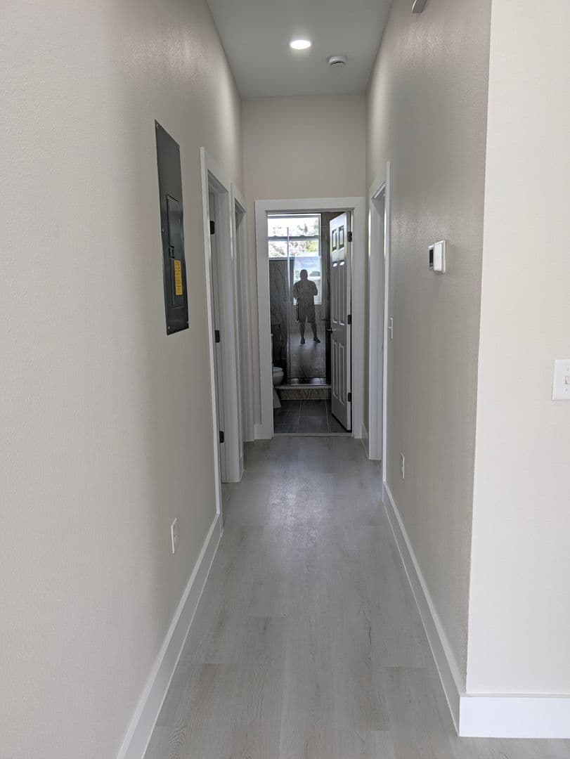 Tampa Apartment: 6925 E. 21st Ave